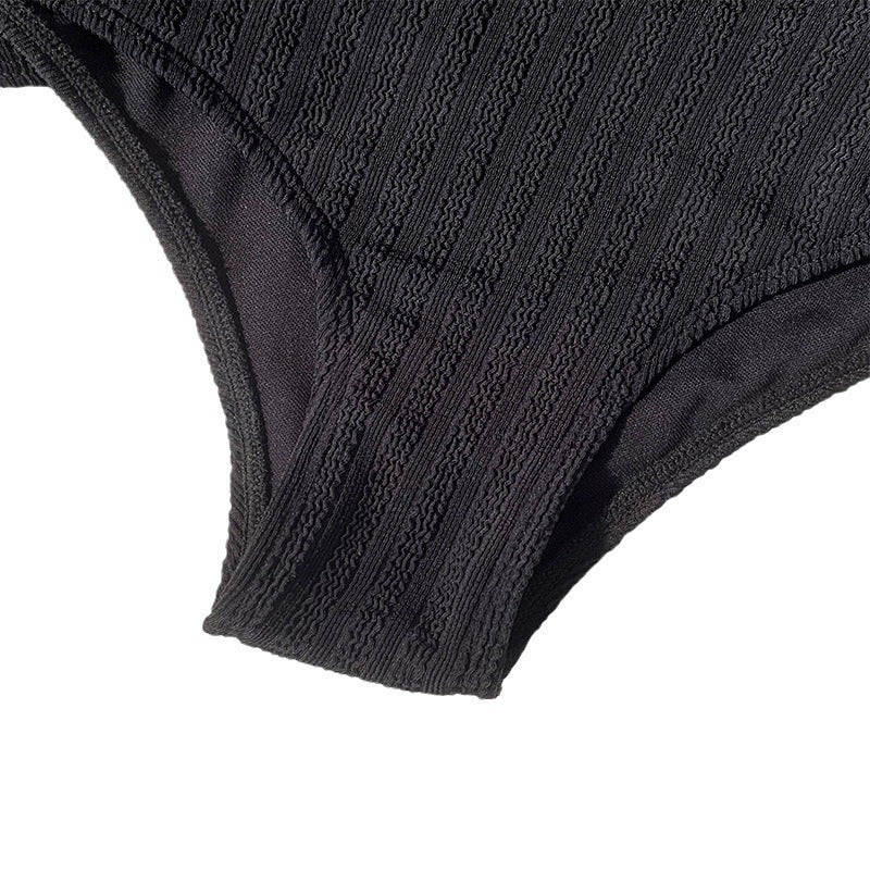 Women's Crop-Top Bikini Set with sporty cut Mune Fashion