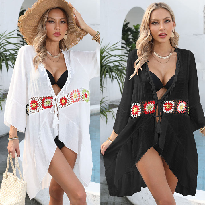 Ladies elegant beach cover-up with floral crochet pattern Mune Fashion