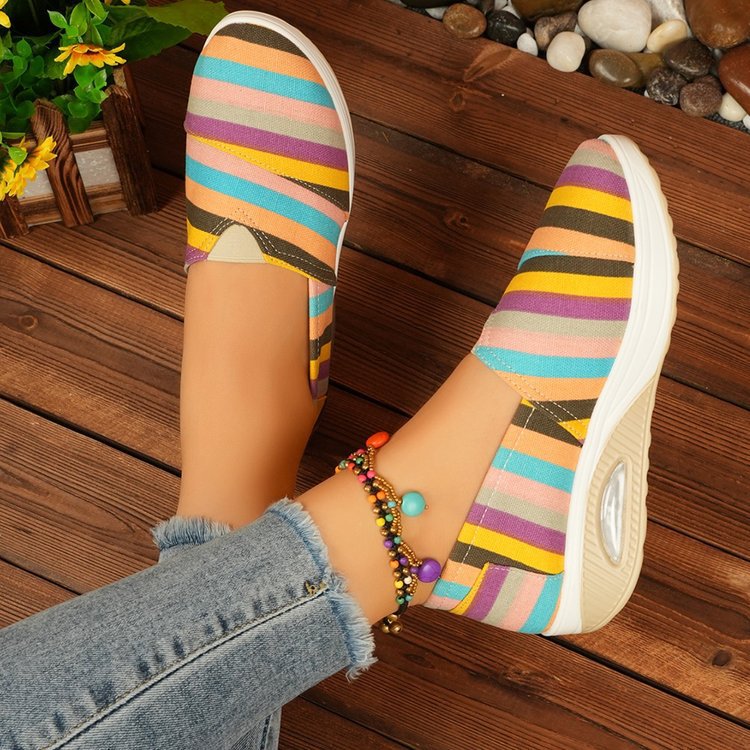 Women's Lightweight Slip-On Sneakers with Wedge Heel and Padded Comfort Sole Mune Fashion