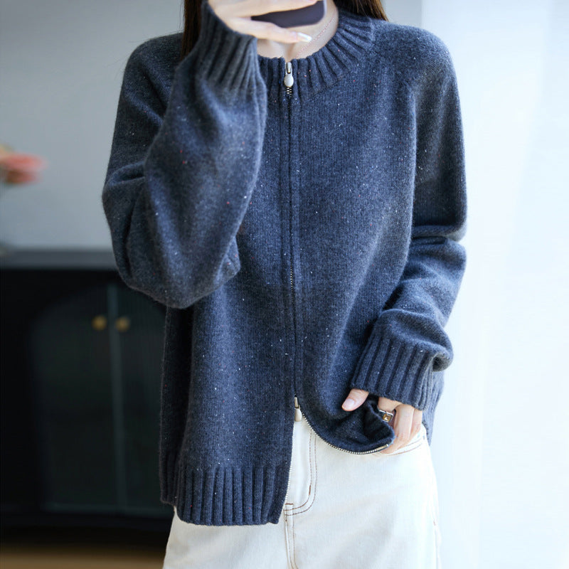 Women's zip cardigan with round neck, fine nep yarn and ribbed finishes Mune Fashion