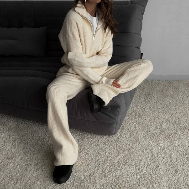 Women's knitted lounge set with half-zip pullover and high-cut leggings Mune Fashion