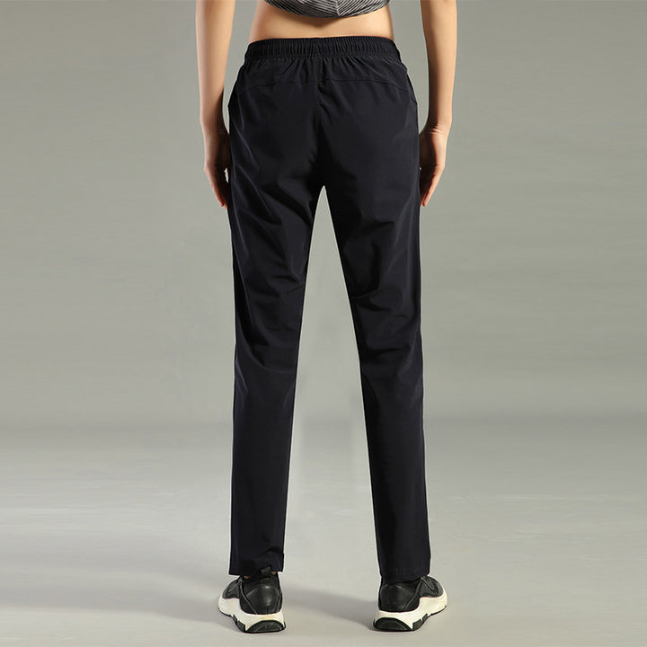 Men's Lightweight Sports Pants with Elastic Waistband and Practical Zip Pockets Mune Fashion