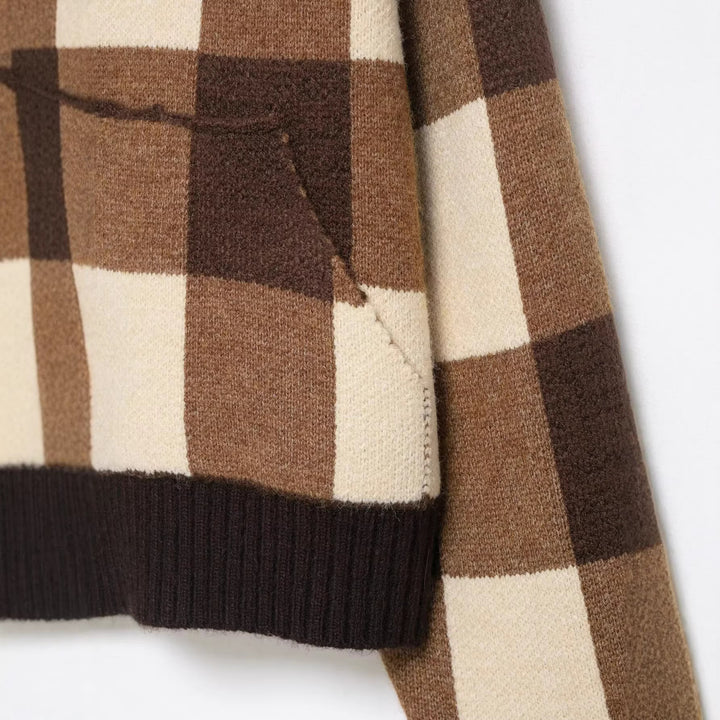 Women Checkered Knitted Cropped Cardigan with Zipper and Wide Ribbed Collar Mune Fashion