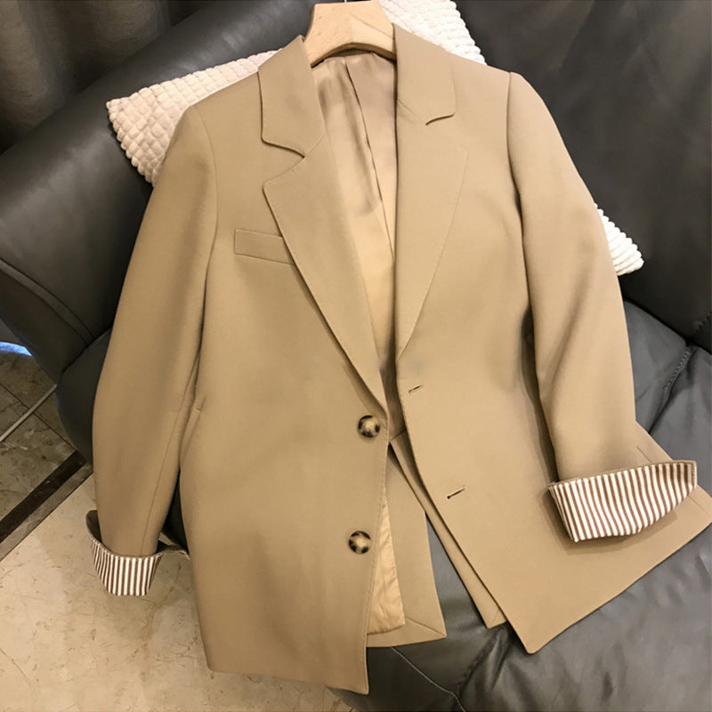 Women's Elegant Blazer with Contrasting Sleeve Cuffs Mune Fashion