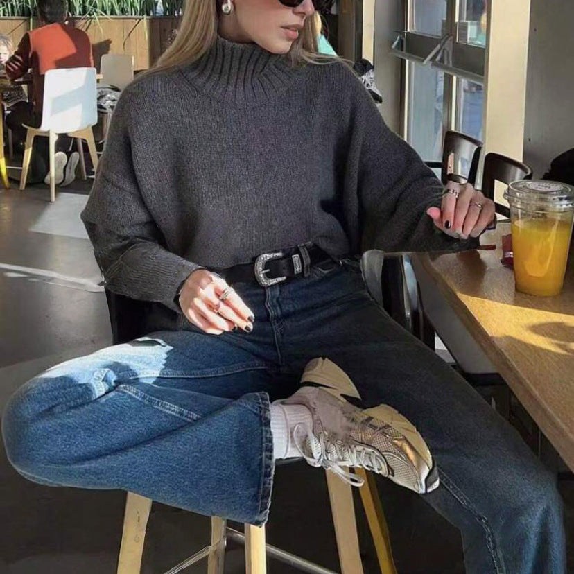 Women Boxy-Turtleneck Sweater made of fine wool blend with balloon sleeves and dropped shoulder Mune Fashion