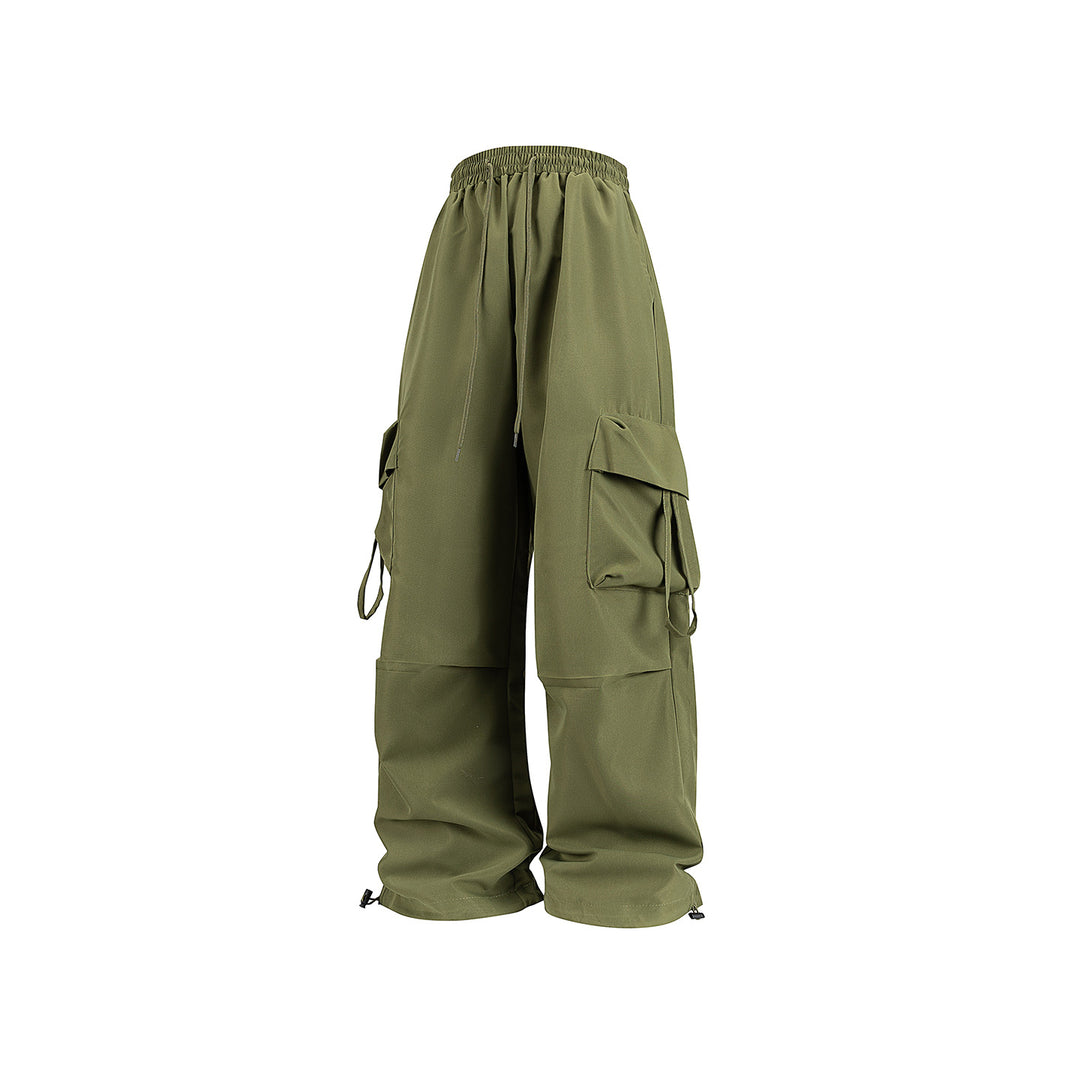 Unisex Wide Cargo Pants in Baggy Cut with Drawstring Waistband, Multiple Flaps, and Adjustable Leg Closures Drune
