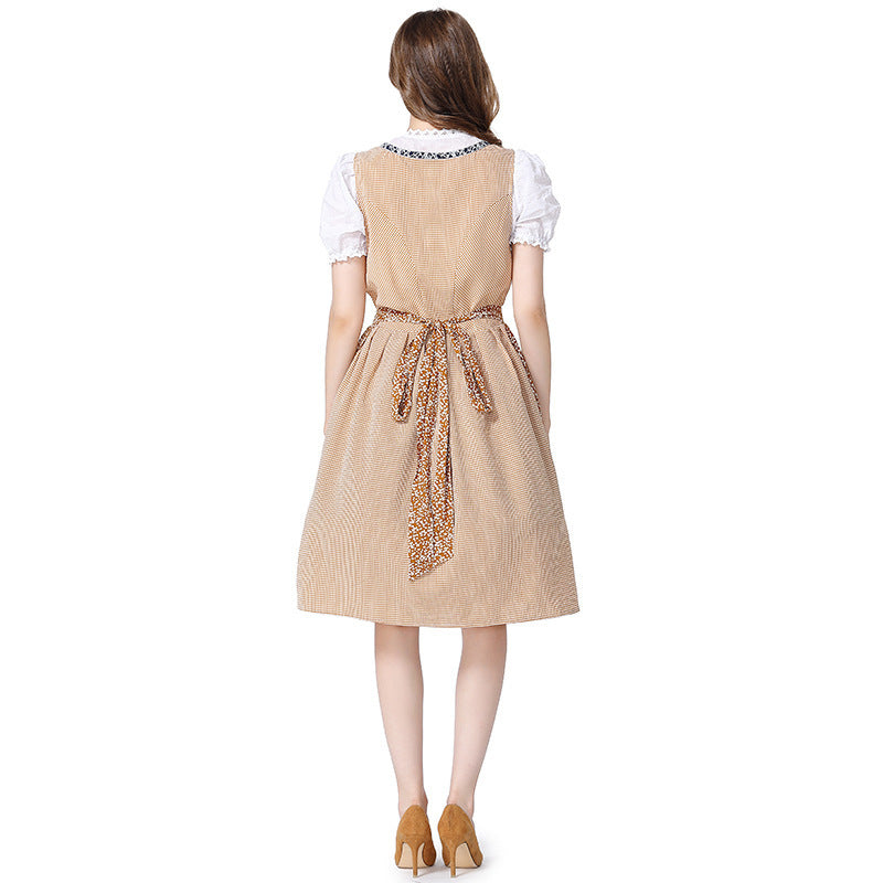 Women’s traditional Oktoberfest dirndl dress with lace blouse, adjustable corset lacing, and floral apron Mune Fashion