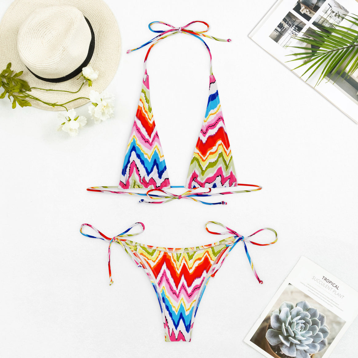 Women's triangle bikini with adjustable ties and trendy wave pattern Mune Fashion