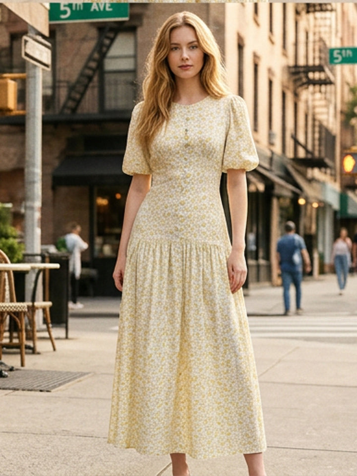 Women's midi dress with puff sleeves, fitted silhouette, and buttoned bodice Mune Fashion