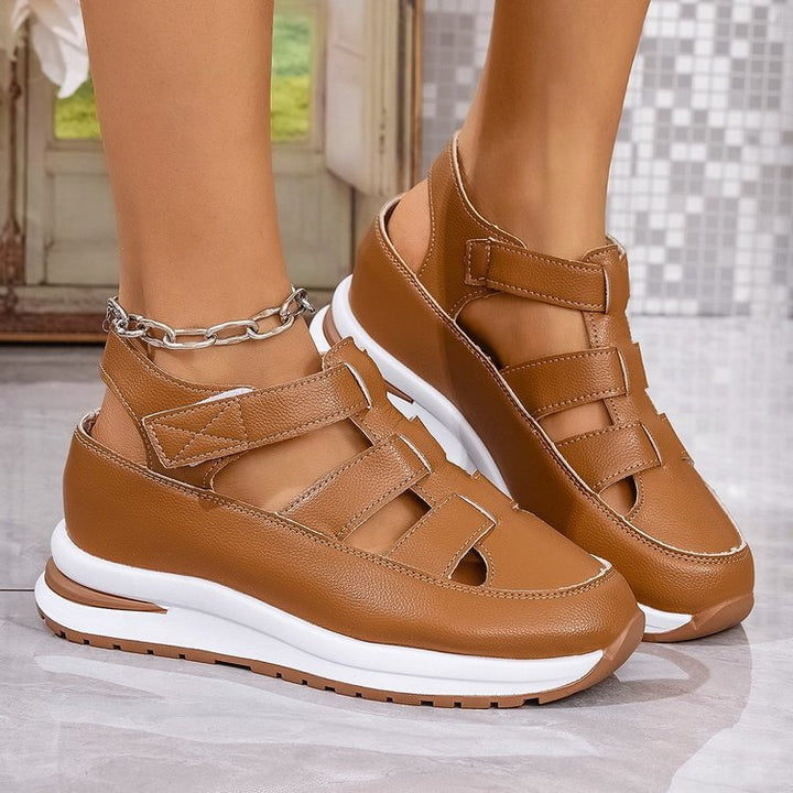Women's sporty platform clogs with adjustable Velcro, breathable cut-outs, and cushioned EVA outsole Mune Fashion