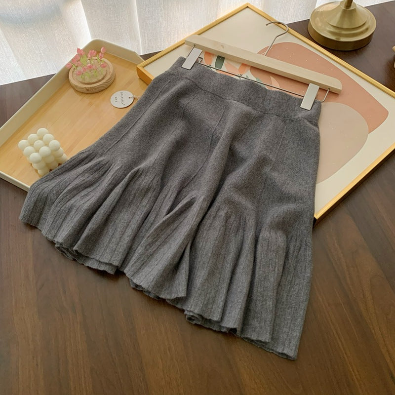 Women's Pleated Skirt made of high-quality knit Mune Fashion