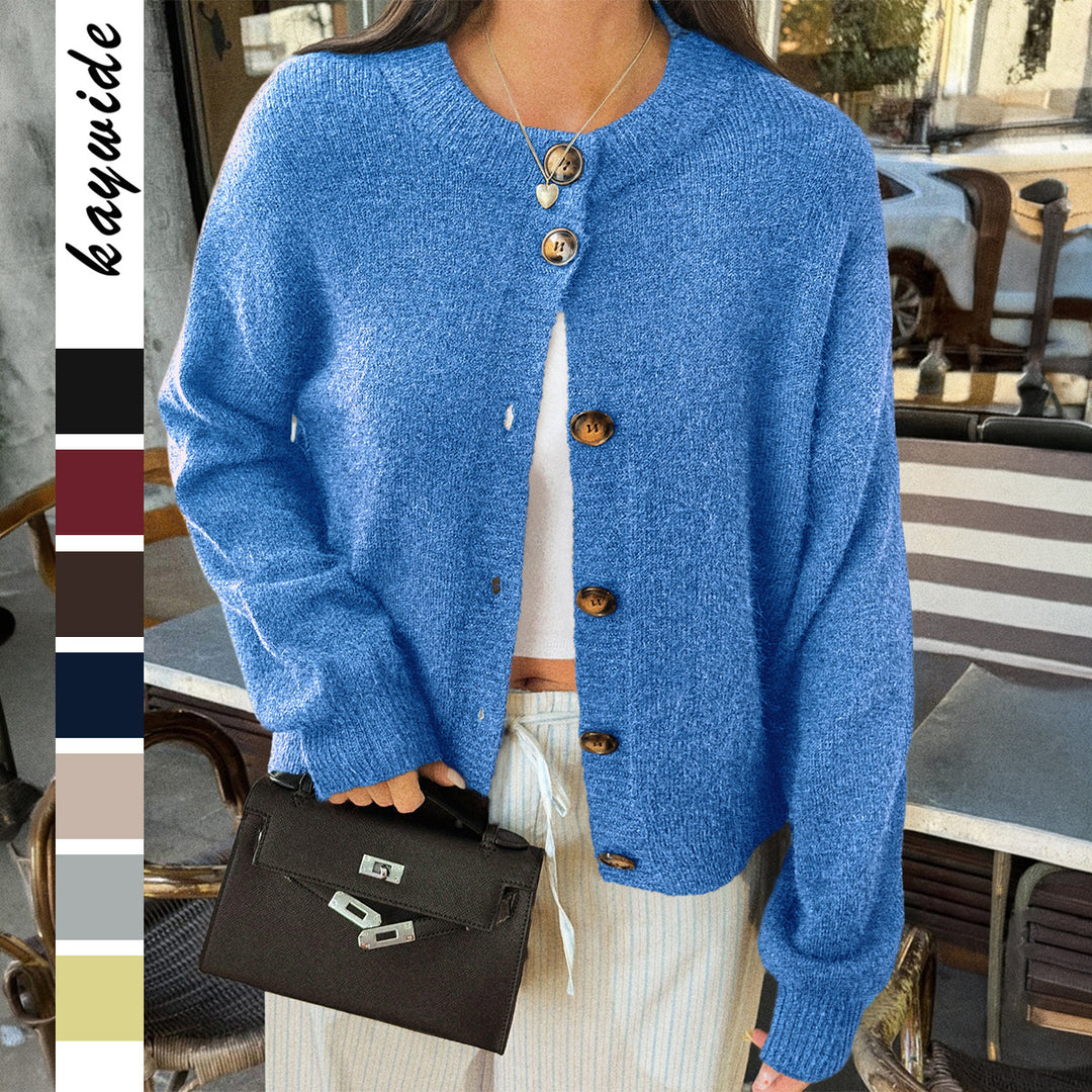 Women's cozy oversized knitted cardigan with horn button placket and round neckline Mune Fashion