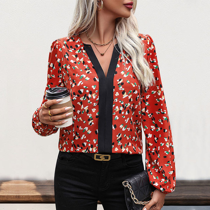 Women's Fashionable Blouse with V-Neck and Floral Pattern Mune Fashion