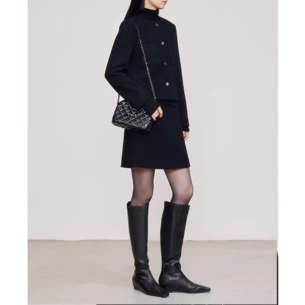 Women modern cropped jacket with elegant buttons Mune Fashion