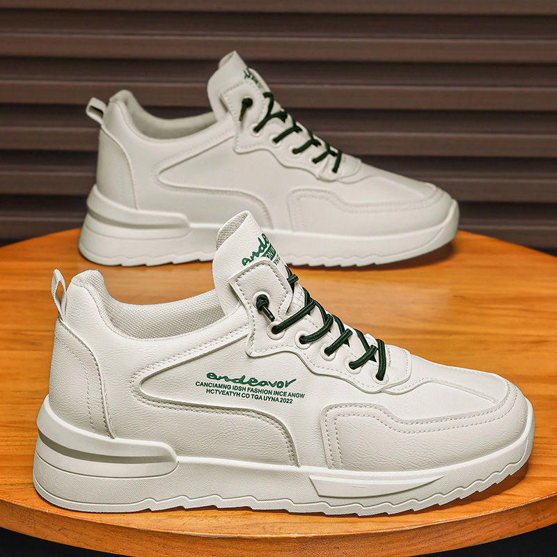 Women Sports Sneakers with Padded Interior and Non-Slip Sole Mune Fashion