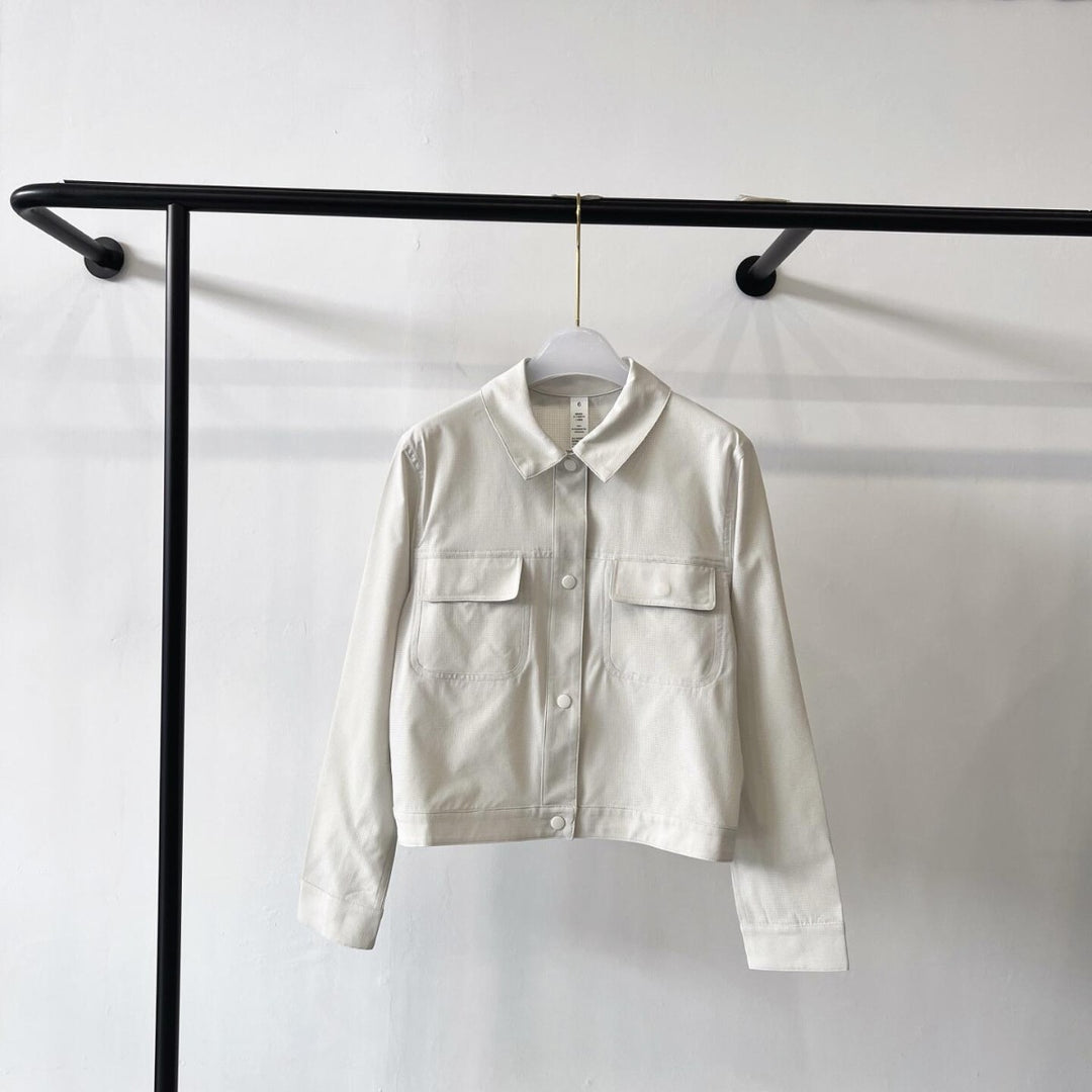 Ladies Short Overshirt Jacket made of lightweight cotton blend with chest pockets Mune Fashion