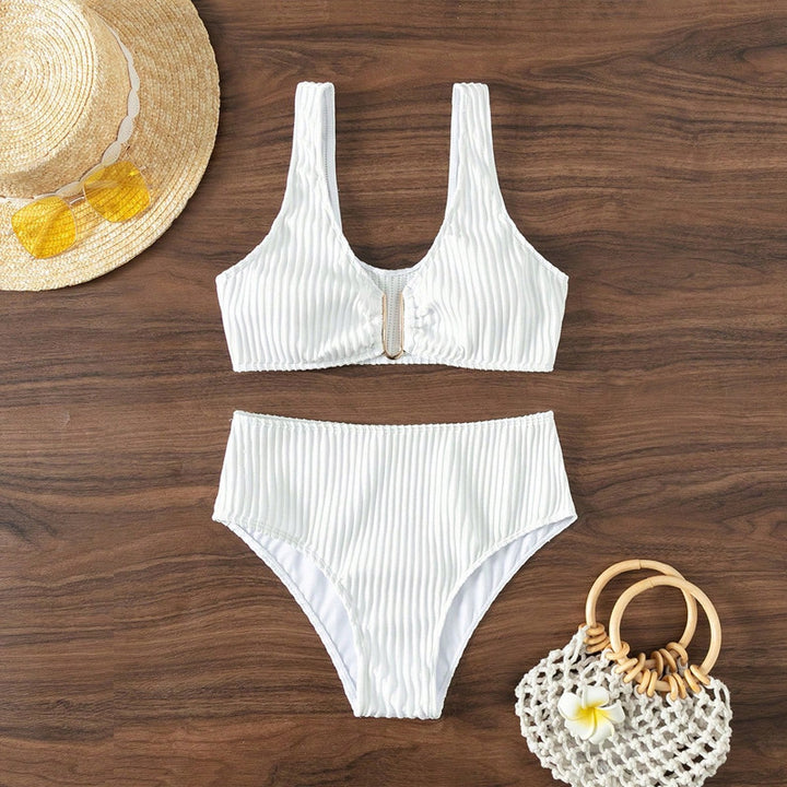 Women's High-Cut Bikini with Unique Ribbed Texture Mune Fashion