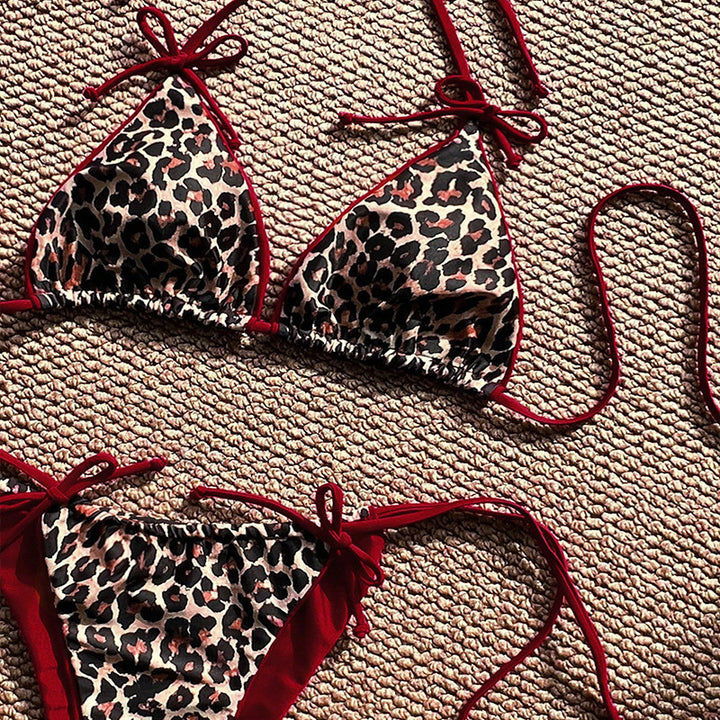 Women's triangle bikini with detailed tropical motif and adjustable ties Mune Fashion
