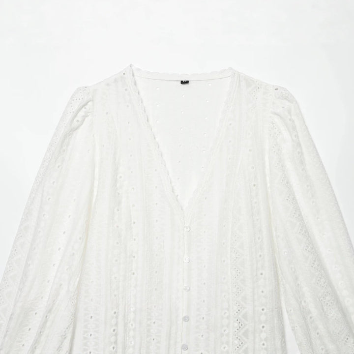 Women's cotton lace cardigan with V-neck, button placket and balloon sleeves Mune Fashion