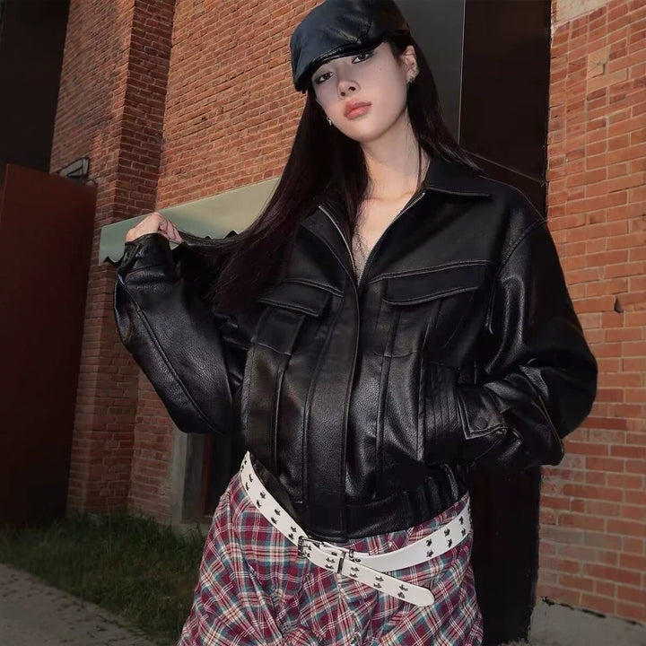 Ladies short-cut faux leather jacket in boxy cut with voluminous balloon sleeves Mune Fashion