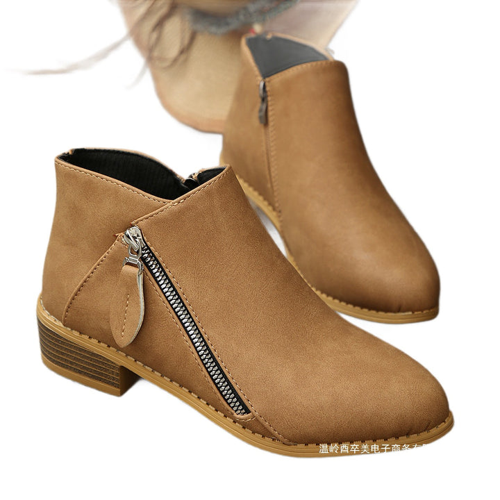 Women's Short Shaft Ankle Boots with Side Zipper and Low Block Heel Mune Fashion
