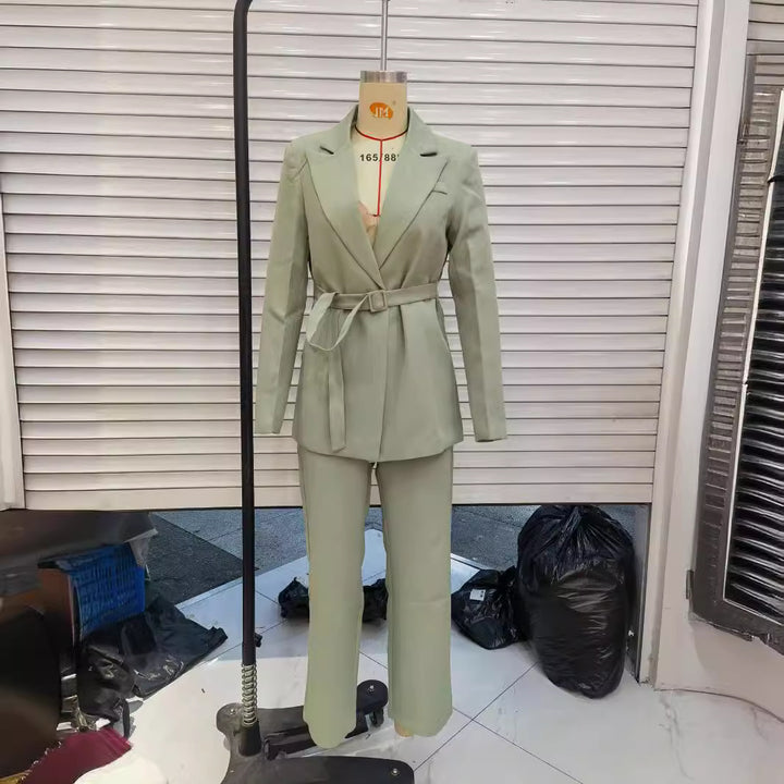 Women’s tailored blazer and high-waist pants two-piece set with tie belt Mune Fashion