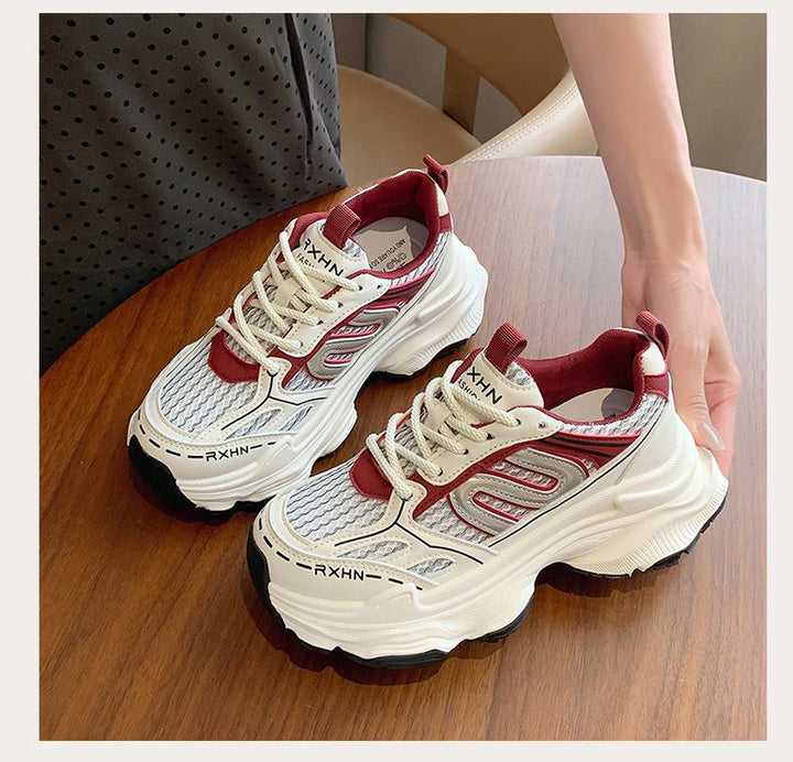 Ladies sporty sneakers with innovative cushioning system and trendy design Mune Fashion