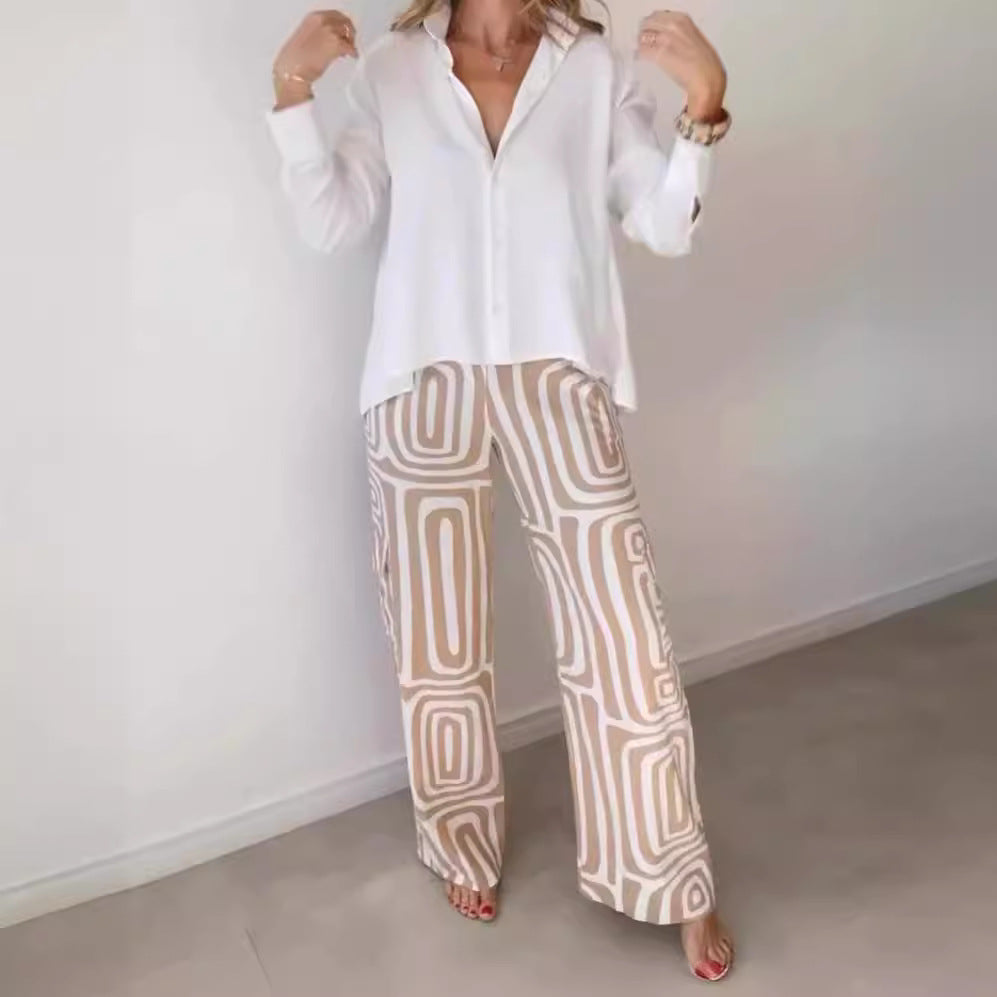Women wide Palazzo trousers with graphic retro print Mune Fashion