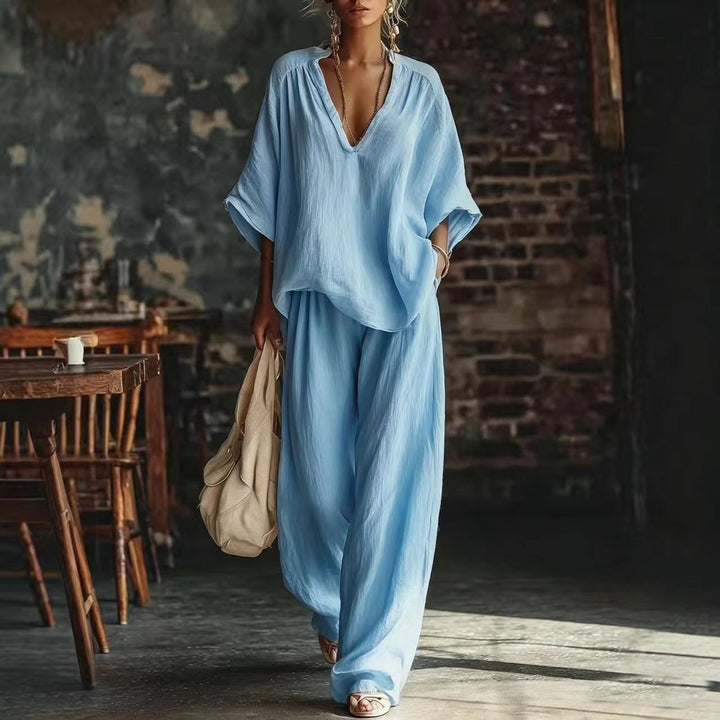Women's casual two-piece linen-look set with deep V-neck, oversized blouse and wide palazzo pants Mune Fashion