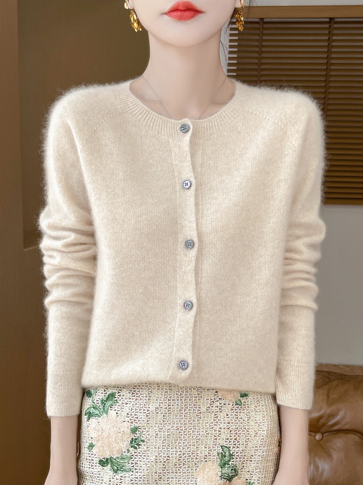 Ladies Cozy Short Cardigan made of Mohair Mix with fine virgin wool texture and mother-of-pearl button placket Mune Fashion