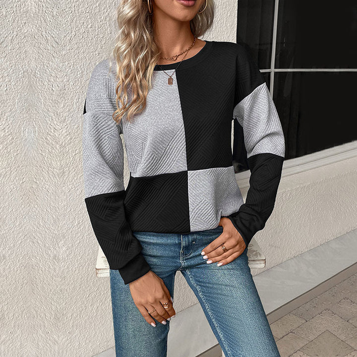 Ladies colorblock pullover with textured knit and round neck Mune Fashion