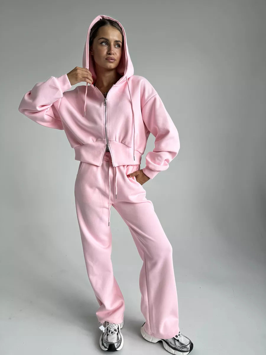 Women's cropped zip hooded jacket with shaping waist seam and relaxed high-waist lounge pants Mune Fashion