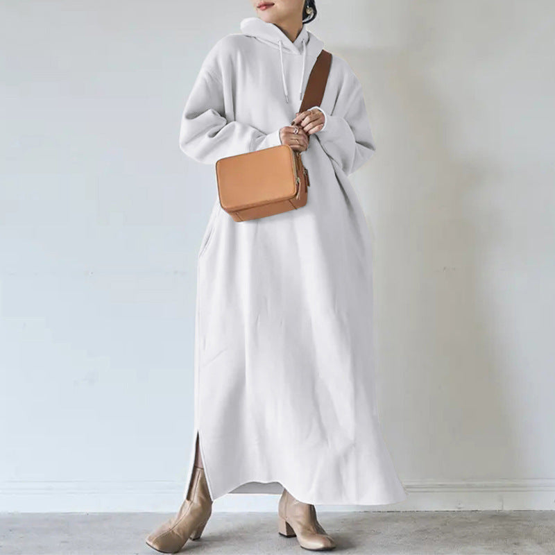 Women’s oversized hoodie maxidress with straight cut and side slit Mune Fashion