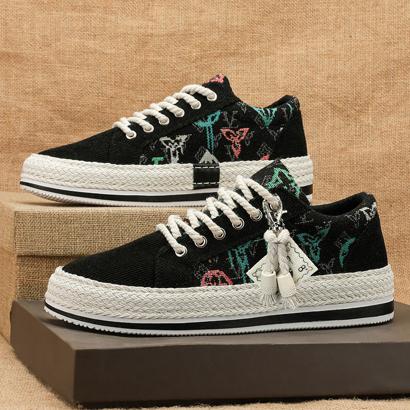 Ladies fashionable sneakers with high-quality textile surfaces and sophisticated design Mune Fashion