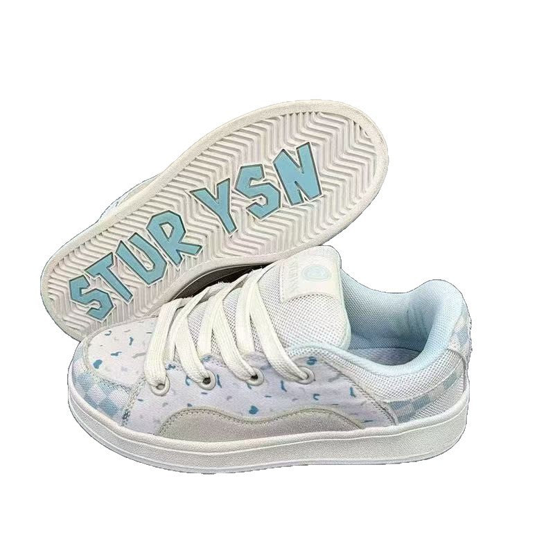 Women's sporty sneakers with playful design and slip-resistant sole Mune Fashion