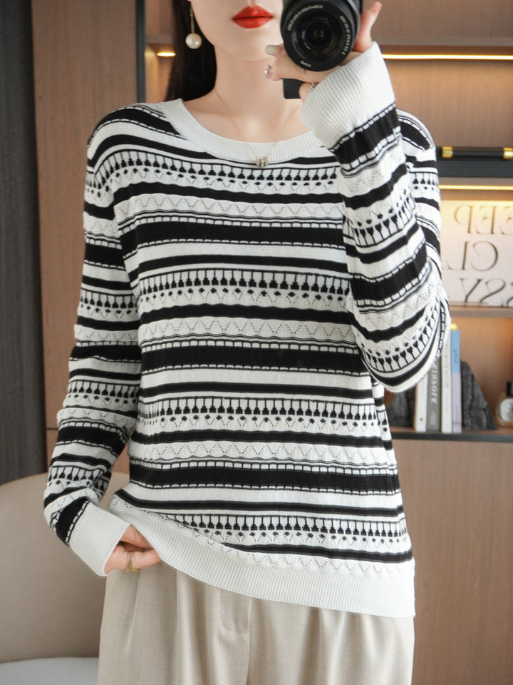 Women Lightweight Round Neck Fine Knit Sweater with Geometric Eyelet Stripe Pattern Mune Fashion