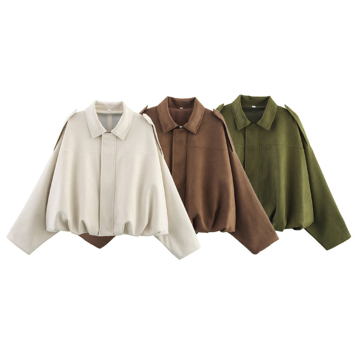 Women's short jacket in oversized cape style with balloon waistband and shoulder flaps Mune Fashion