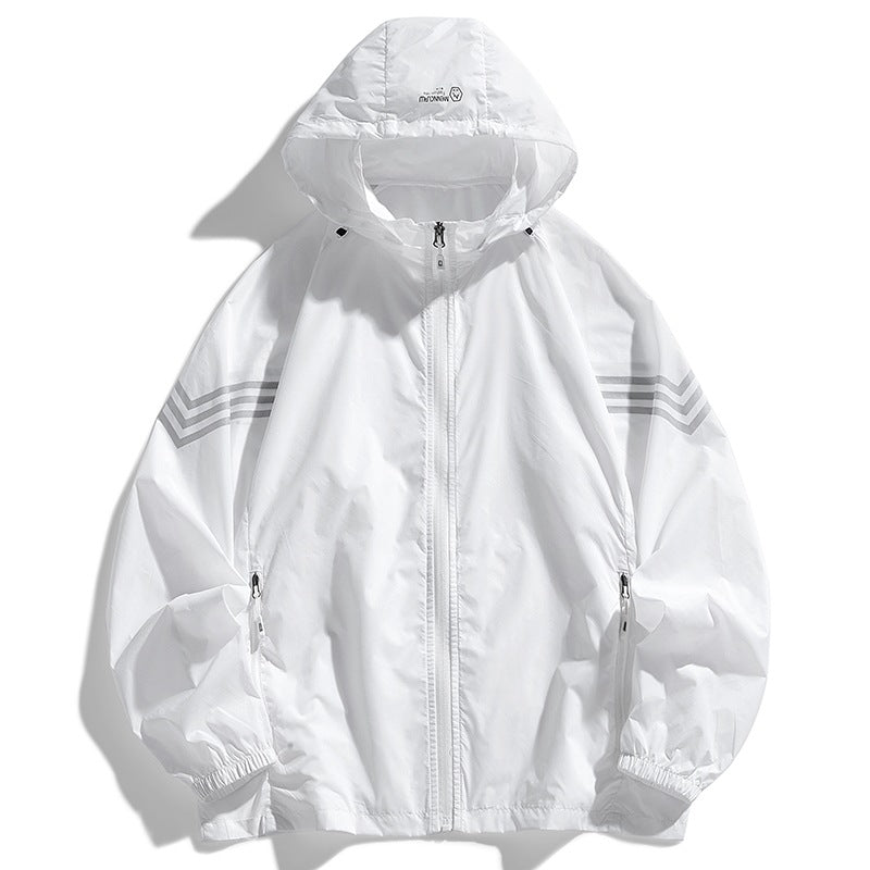 Men's Lightweight Windbreaker Jacket with Hood and Practical Pockets Mune Fashion