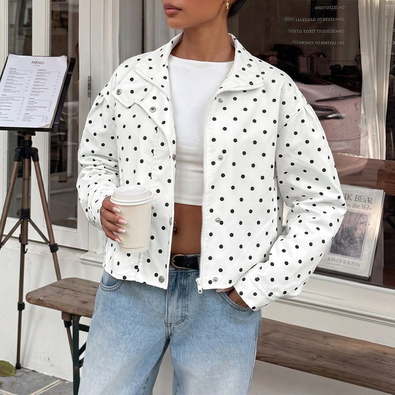 Women's short cut polka dot transitional jacket with stand-up collar and snap button closure Mune Fashion