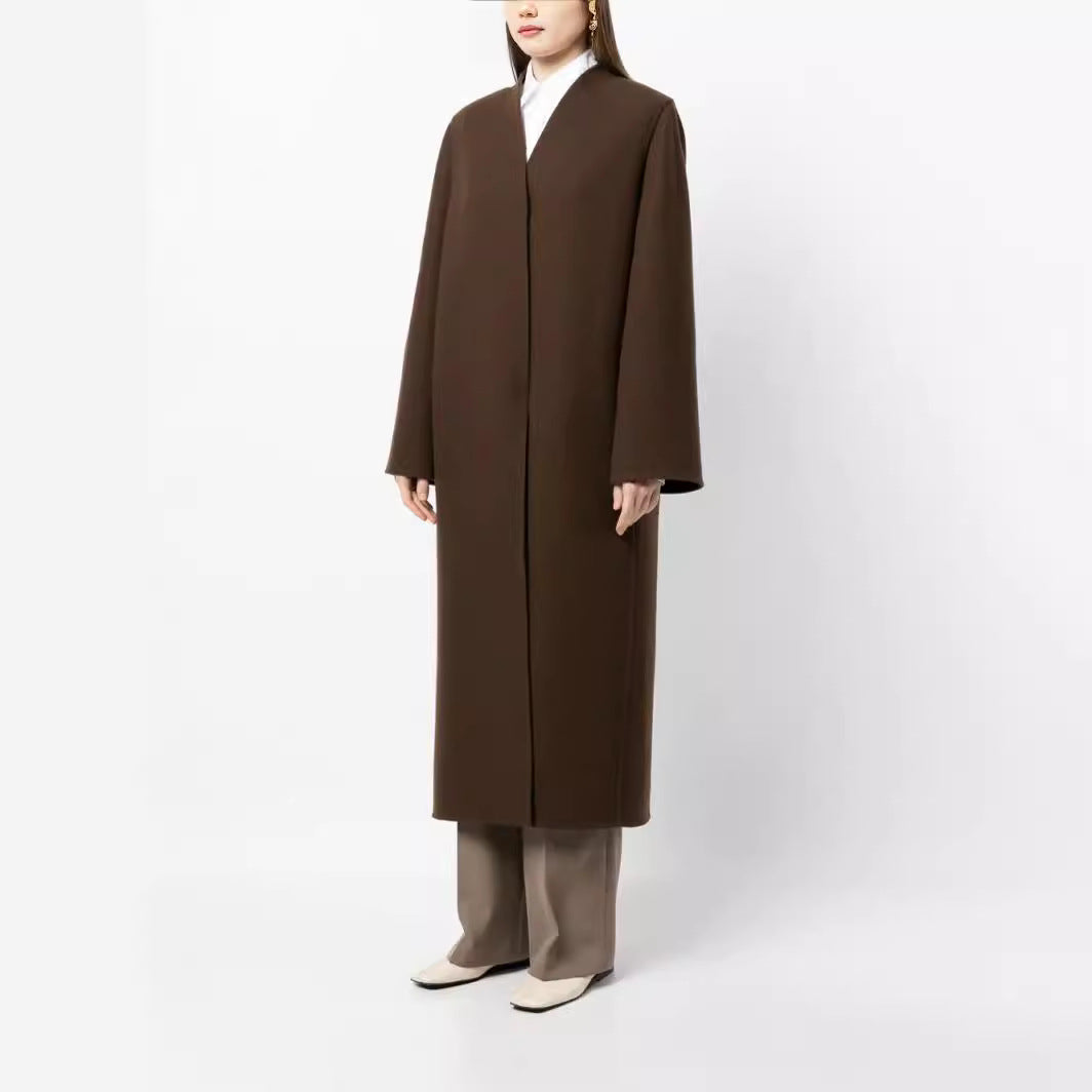 Women's Maxi-Length Minimalist Coat with Concealed Front and Boxy Shoulder Mune Fashion