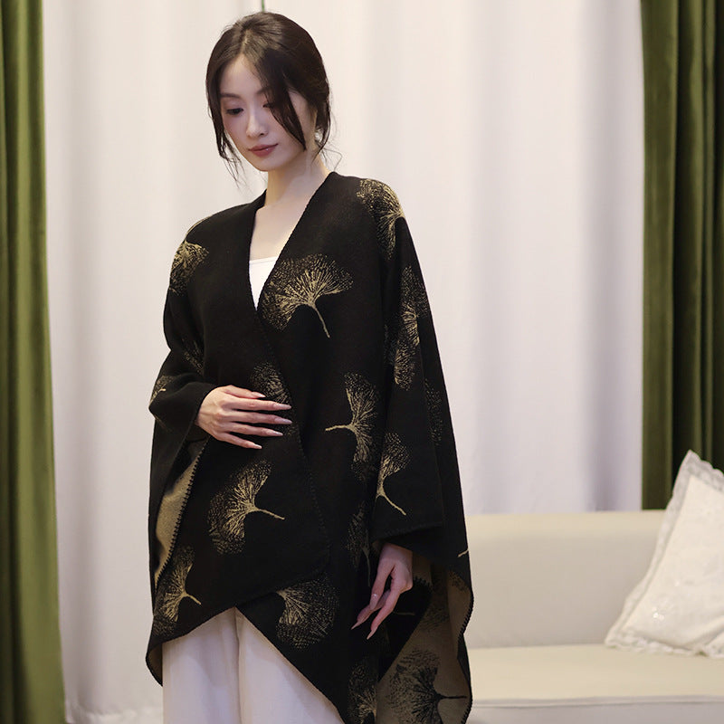 Women's Reversible Fine Knit Cape with Woven Dandelion Jacquard