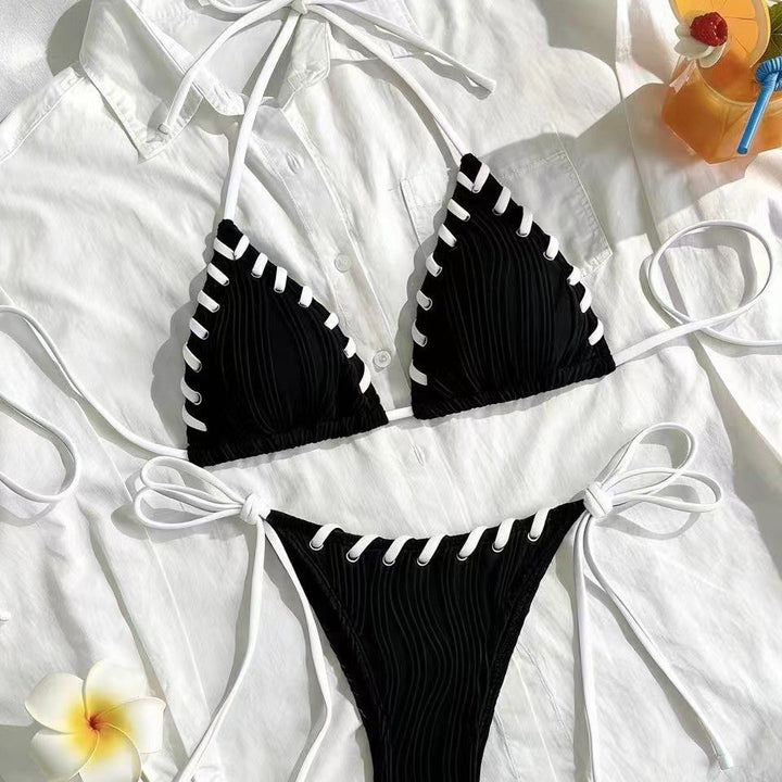 Ladies triangle bikini with wave pattern Mune Fashion