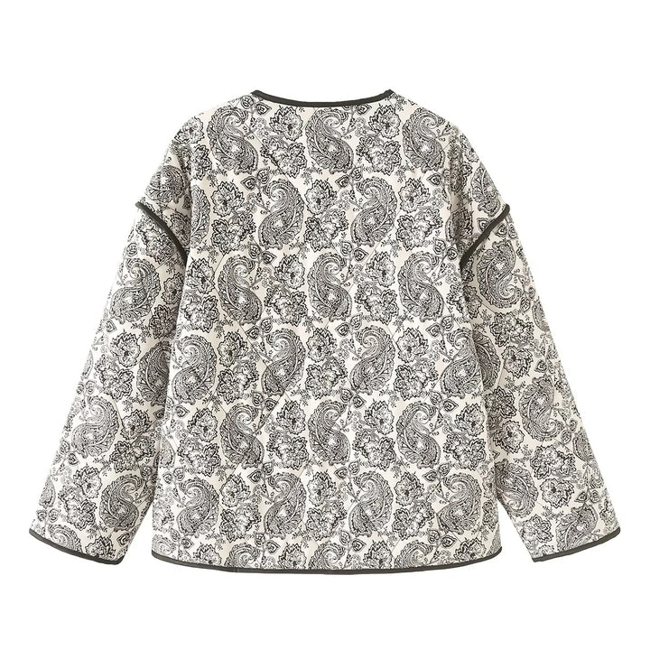 Ladies non-quilted paisley quilted jacket with round neckline, patch pockets and contrasting piping Mune Fashion
