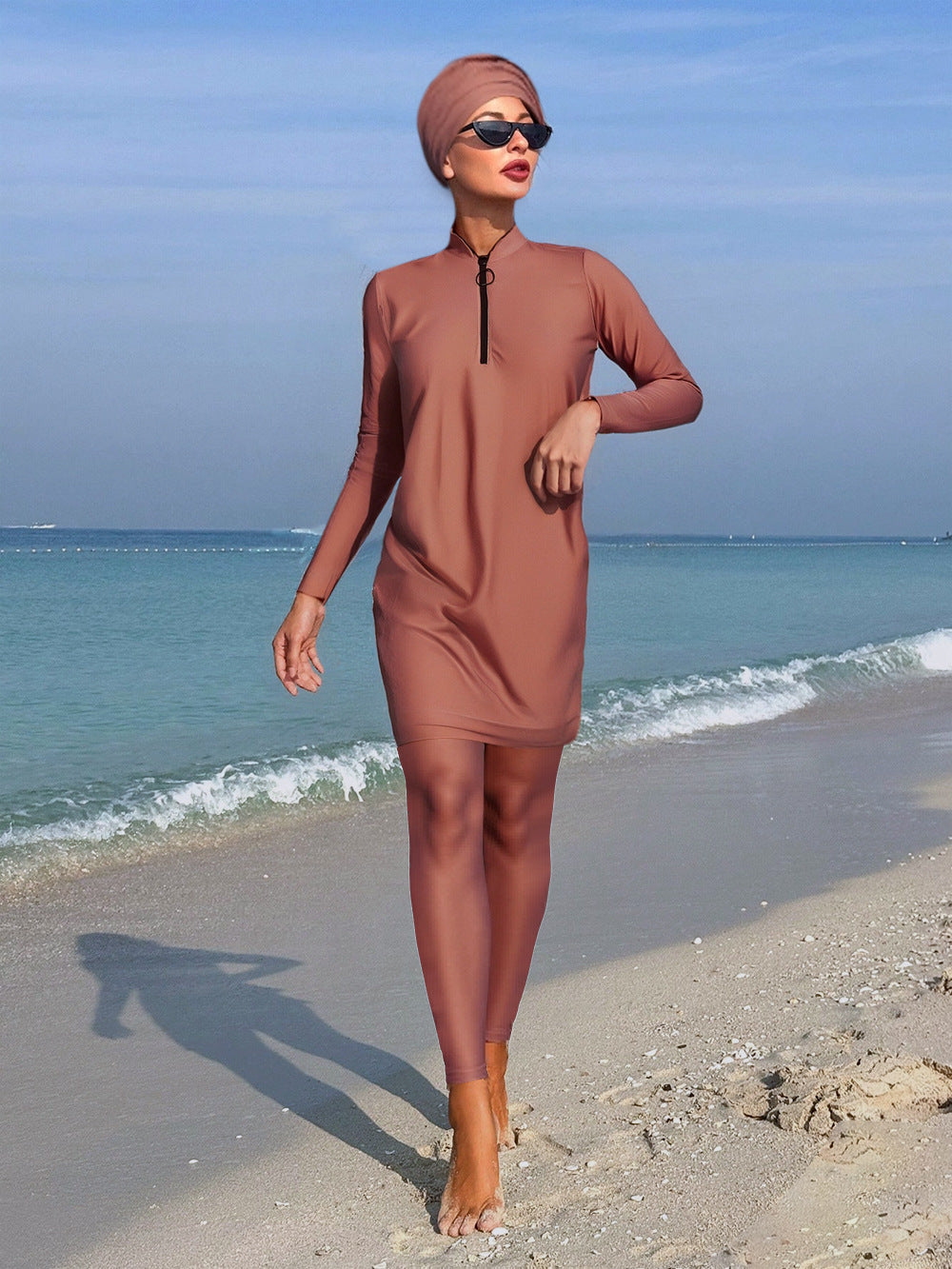 Women’s sporty swimsuit with long-sleeved design and high UV protection Mune Fashion