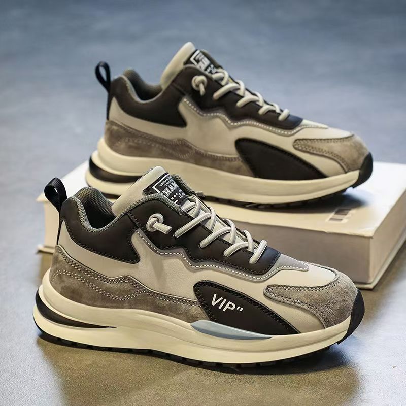 Ladies sporty sneakers with innovative cushioning technology and breathable surface structure Mune Fashion
