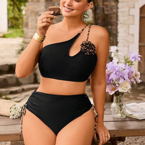 Women One-Sided Bikini with Decorative Flower Detail Mune Fashion