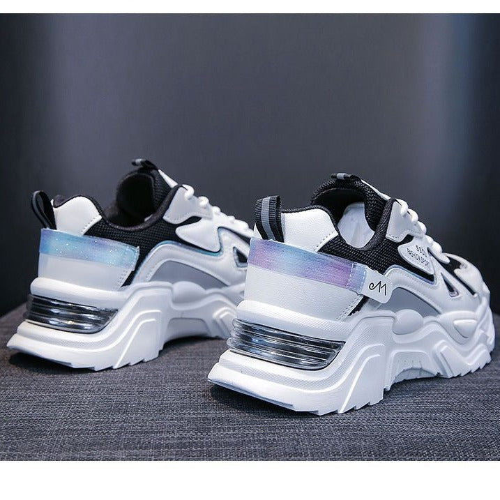 Women's sporty sneakers with a voluminous sole and reflective accents Mune Fashion