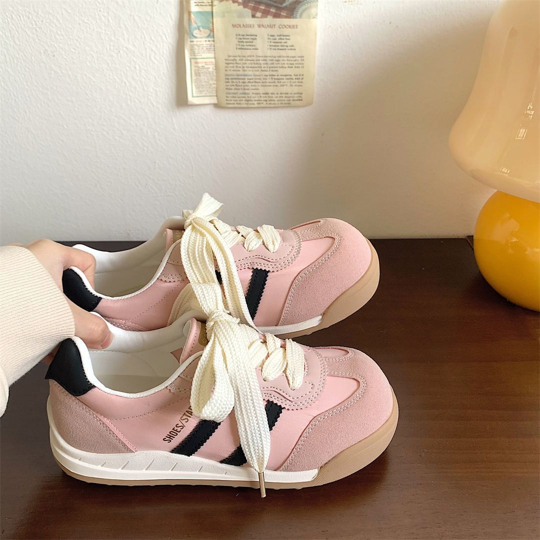 Women Comfortable Sneakers with extra soft cushioning and breathable upper material Mune Fashion
