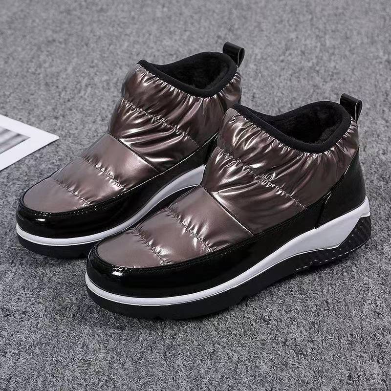 Women's quilted winter sneaker boots with thermal lining, elastic shaft and non-slip profile sole Mune Fashion