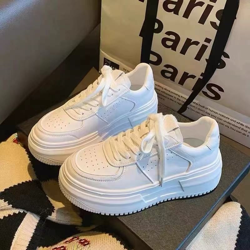 Women's Chunky Sneakers with cushioning platform and breathable surface structure Mune Fashion